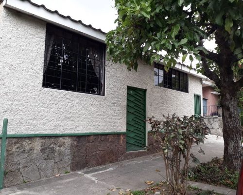 Scholarship house in San Salvador for students from communities